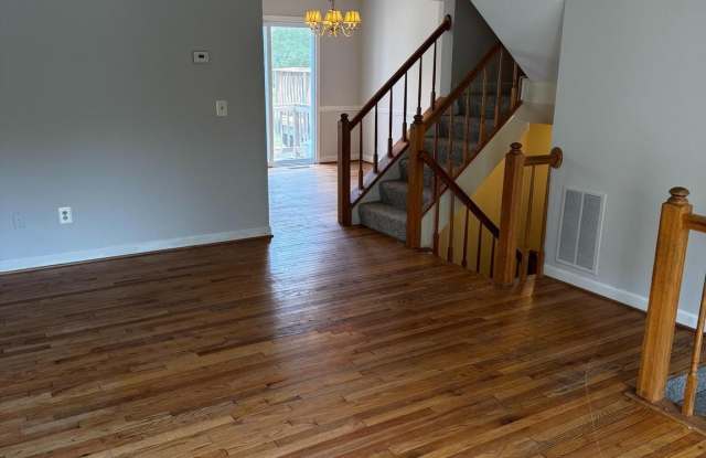 3706 FARMLAND Drive Gallery 3