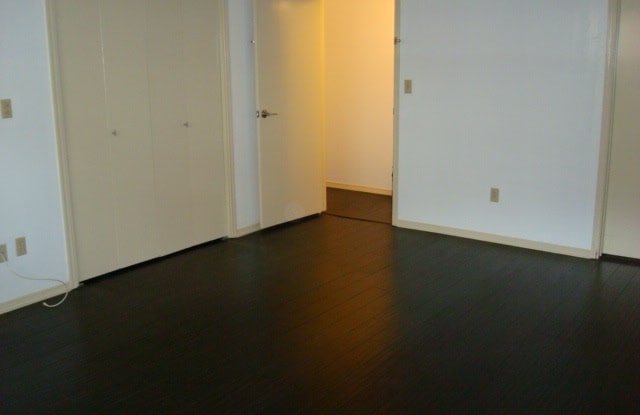 700 W Fern Ave #12 Gallery 4