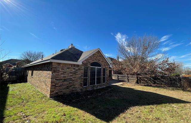 5201 Saint Croix Lane Gallery 3