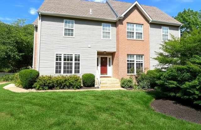 138 BISHOPS GATE Lane - 138 Bishops Gate Lane, Bucks County, PA 18901