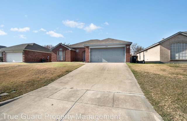8109 Fox Chase Dr. - 8109 Fox Chase Drive, Fort Worth, TX 76137