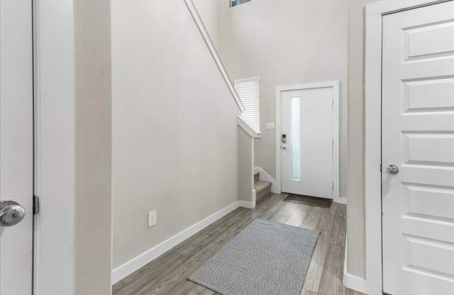 2516 Gaulding Street Gallery 2