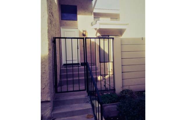5652 E Los Angeles Avenue Gallery 2