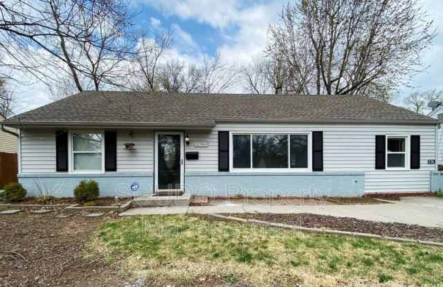 2706 W 77th St photos photos 2706 W 77th St photos photos