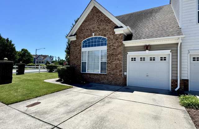 READY July 1st!! End-Unit Condo with Community pool! All Appliances Convey! 1st Floor Primary Bedroom! photos photos