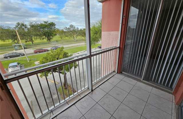 19701 SW 114th Ave - 19701 Southwest 114th Avenue, South Miami Heights, FL 33157