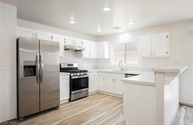 8277 Time Machine Avenue photos photos