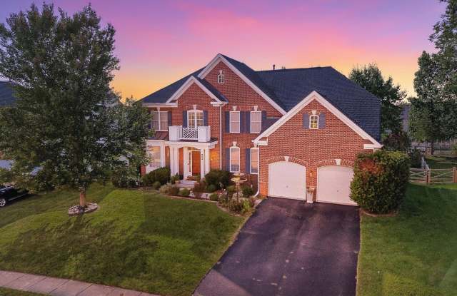 9282 RAINBOW FALLS Drive Gallery 1