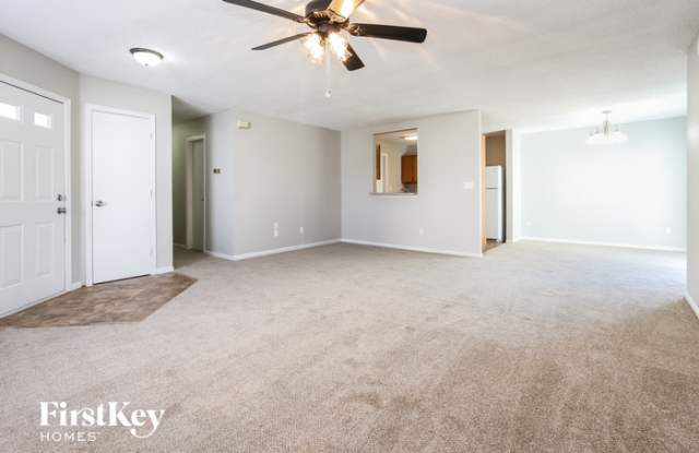 7608 Lake Vista Lane Gallery 4