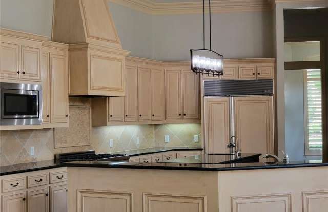 5805 Spring Glade Court Gallery 4