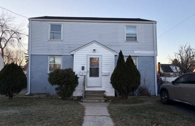 129 Douglas Street - 129 Douglas Street, Hartford, CT 06114