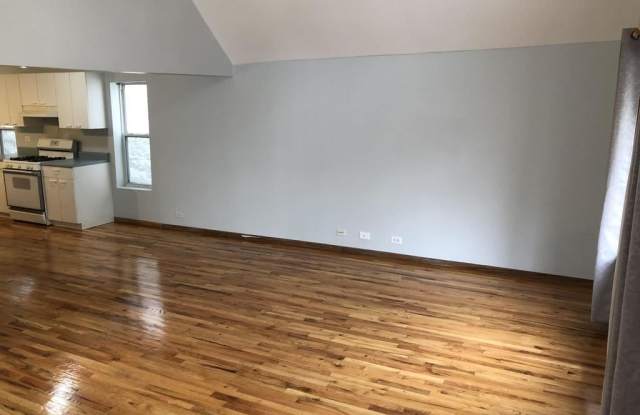 1713 N Hermitage Ave Unit 1F Gallery 3