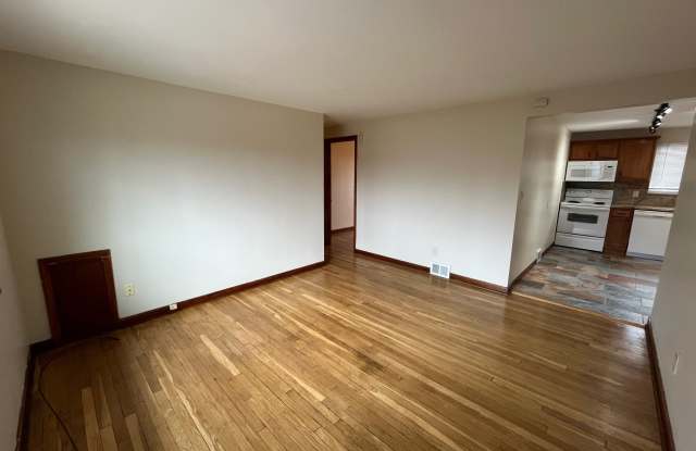 110 Lacrosse St. Iris #3 - 110 Lacrosse Street, Swissvale, PA 15218