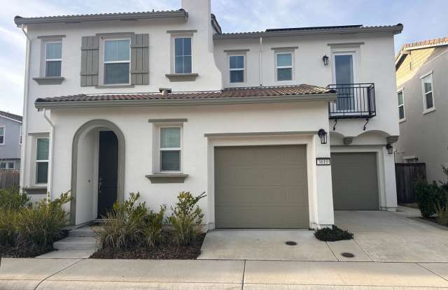 Modern Living in the Heart of Rocklin! - 3610 Silver Pine Lane, Rocklin, CA 95677