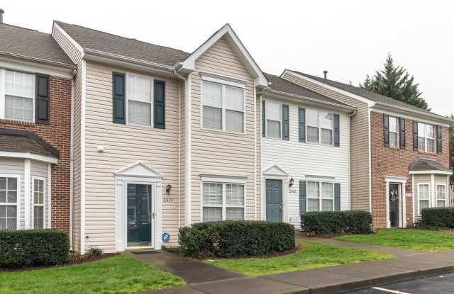 Spacious, well-kept 3 bedroom N Raleigh townhome with fenced back area! photos photos