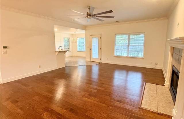 2780 Londonderry Drive Gallery 3