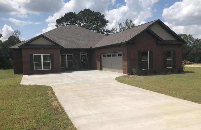 1201 County Road 1 - 1201 County Road 1, Dale County, AL 36322