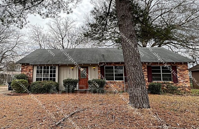 3009 Montwood Court - 3009 Montwood Court, Montgomery, AL 36116