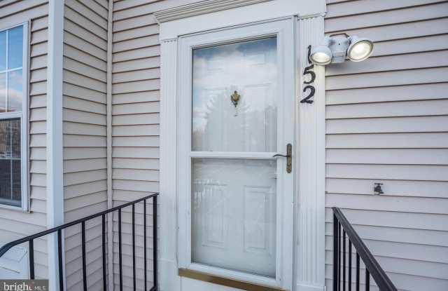 152 FIRETHORN CT #13-4 Gallery 3