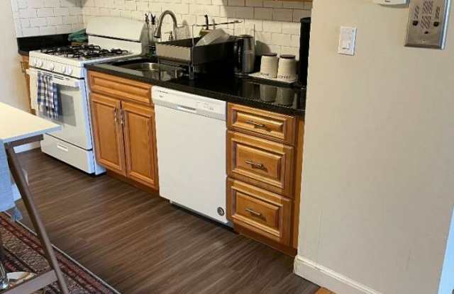 16 Walnut St. - 16 Walnut Street, Arlington, MA 02476