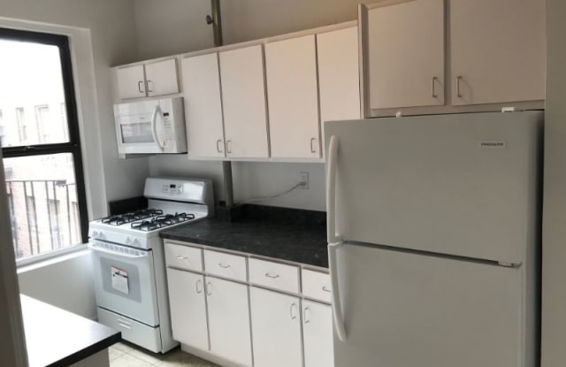 508 W 213th St 4 - 508 West 213th Street, New York City, NY 10034