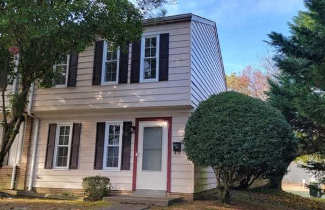 3616 Luckylee Crescent photos photos