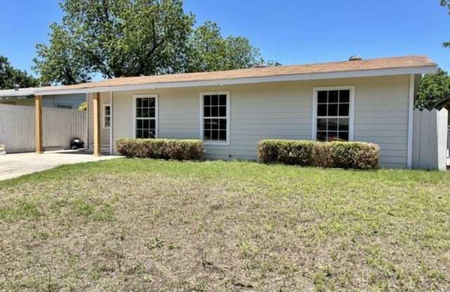 239 W Bedford photos photos