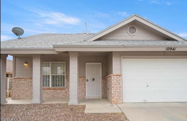 10941 Nathan Bay Drive Gallery 1