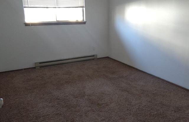 2126 W Pacific Ave photos photos