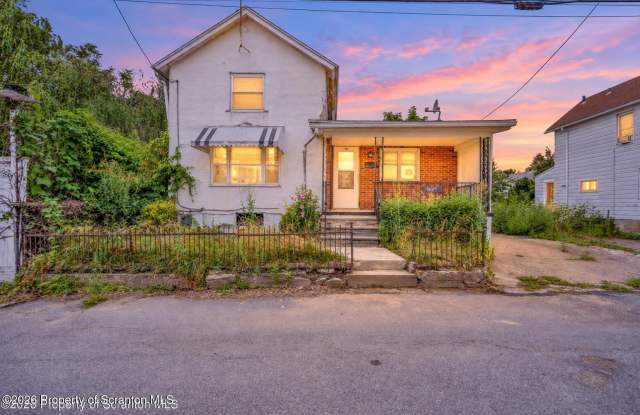 1020 Farber Court Gallery 1