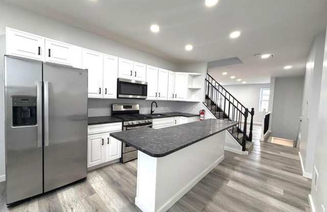 330 N 2ND STREET photos photos