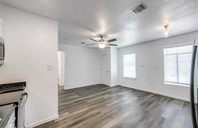 307 TANGLEWOOD photos photos