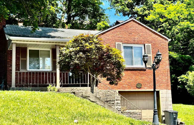 BRENTWOOD BEAUTY -- Available Now!! photos photos