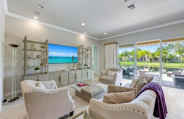 6582 Monterey Pt Gallery 4