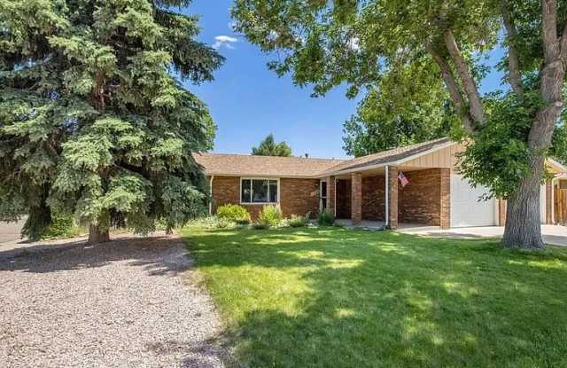 1506 Oak Drive Gallery 1