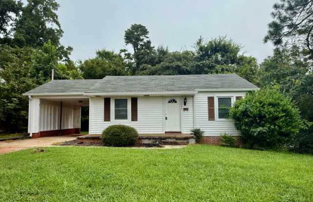 Two bedroom, 1 bath house in Burlington photos photos