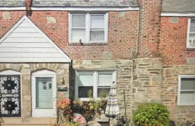 6839 Radbourne Road photos photos