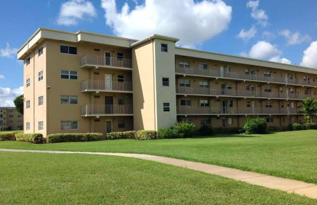 2600 NE 1st Lane photos photos