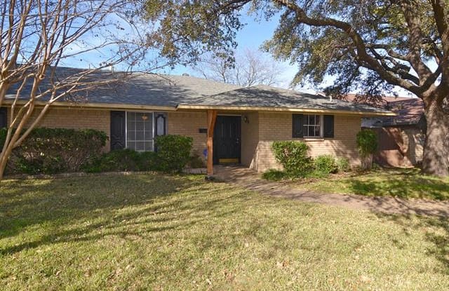 10657 Sandpiper Lane - 10657 Sandpiper Ln, Dallas, TX 75230