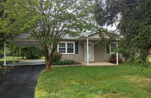 1639 Withersea Ln - 1639 Withersea Lane, Reidsville, NC 27320