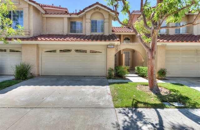19042 Canyon Cove Drive Gallery 2