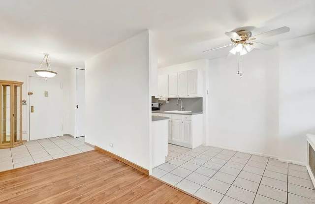 2483 W 16th St Apt 10K photos photos