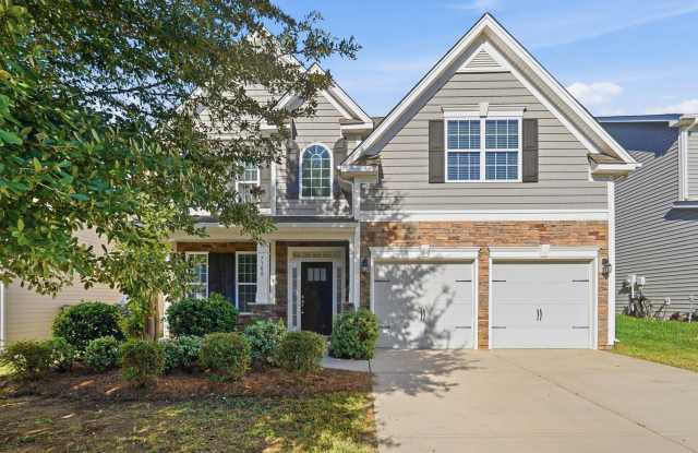 Spacious Two-Story Home with Main-Level Bedroom, Grand Foyer & Beautiful Finishes! Gallery 1
