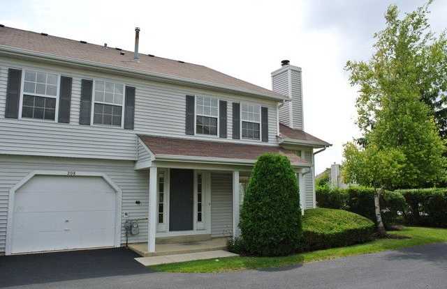208 IVY Court photos photos