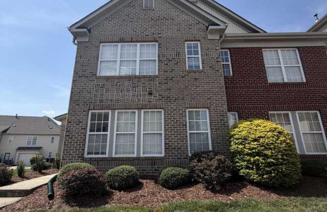 9812 Grettle Court Gallery 1