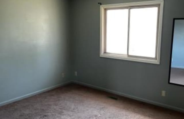 2035 West Cove Court photos photos