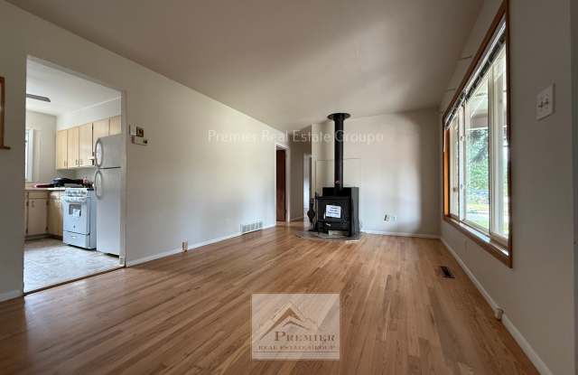 109 Jasper Drive Gallery 2