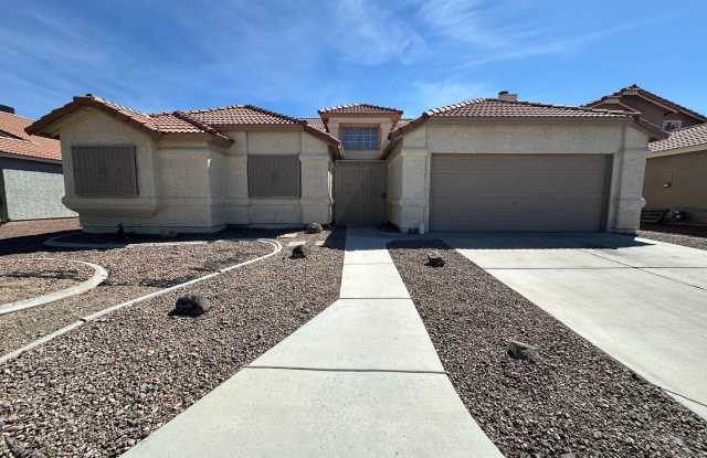 Great location. 4 bedroom single story Las Vegas home for rent. photos photos