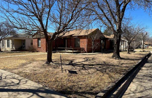 2900 S Monroe photos photos