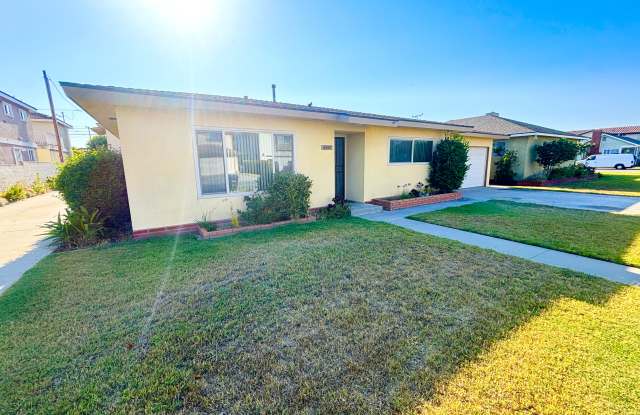 18007 Jersey Ave photos photos